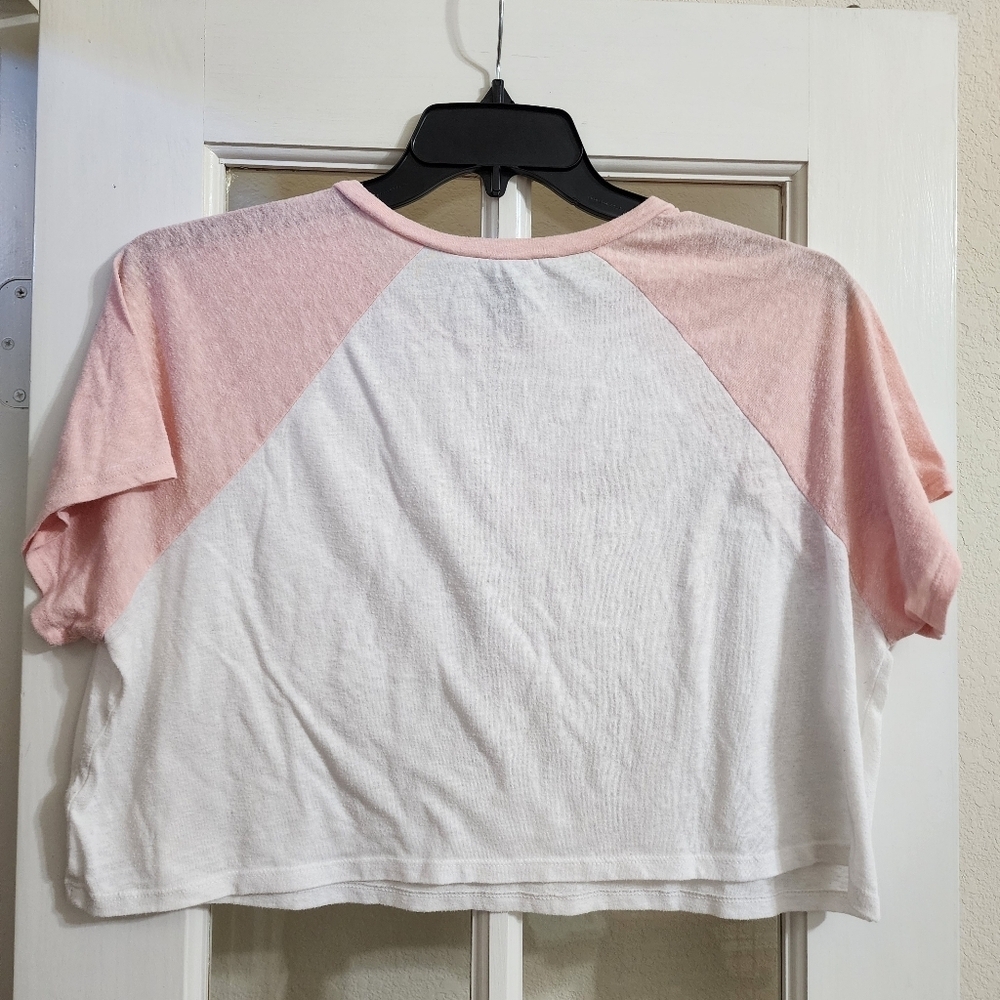 Forever 21 Pink White Raglan Crop Tee Size L Colorblock Baby Tee Casual Y2K - Picture 3 of 8